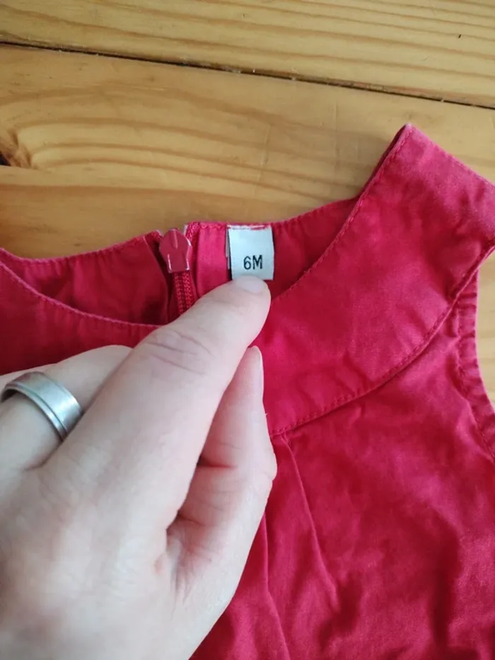 Robe rouge - photo numéro 2