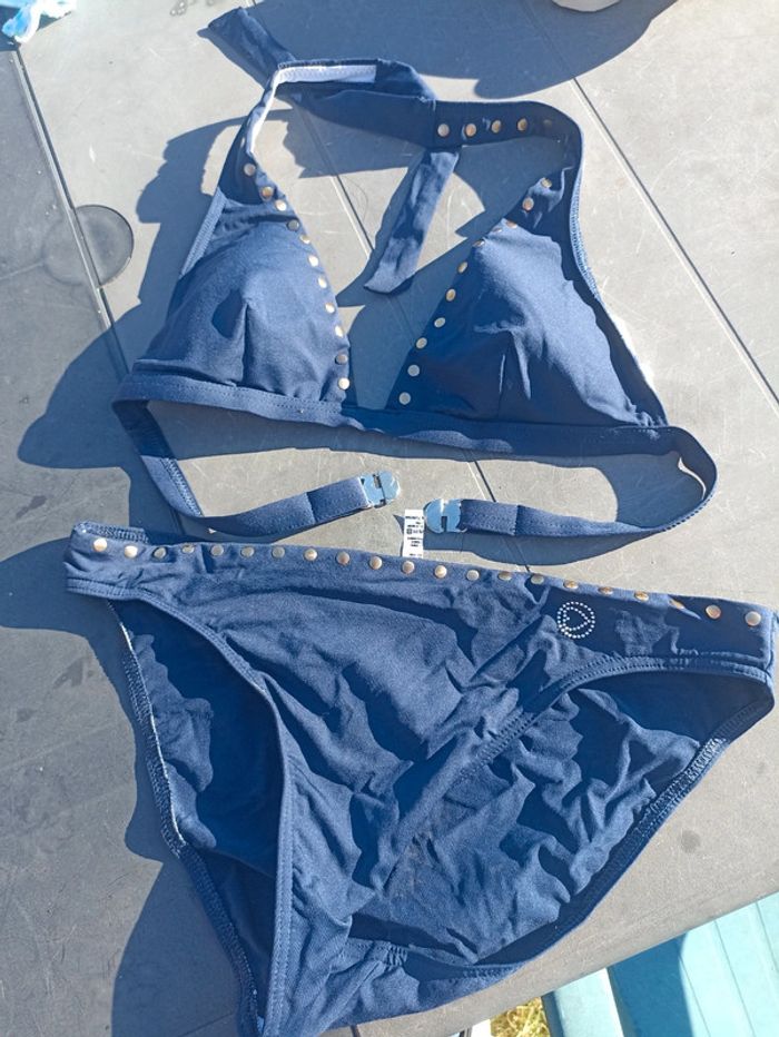 Maillot de bain marine taille 38