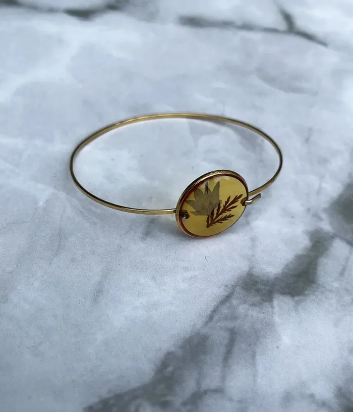 Petit bracelet vintage résine feuilles végétal - photo numéro 2