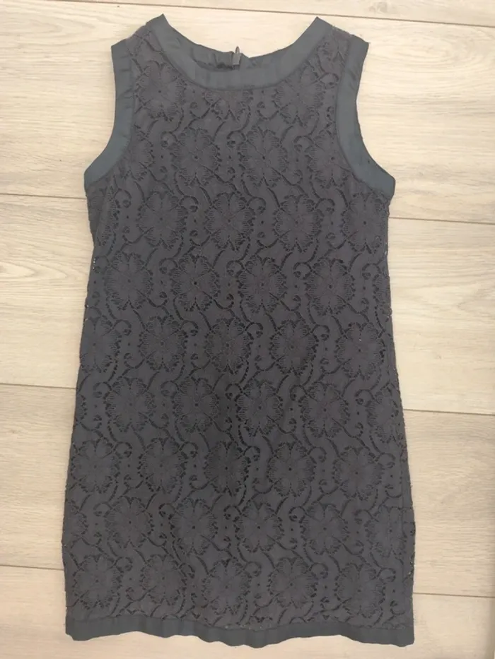 Robe dentelle
