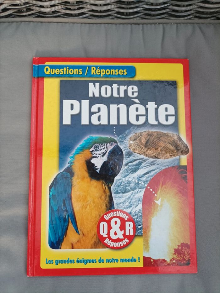 Livre scientifique pour enfants neuf