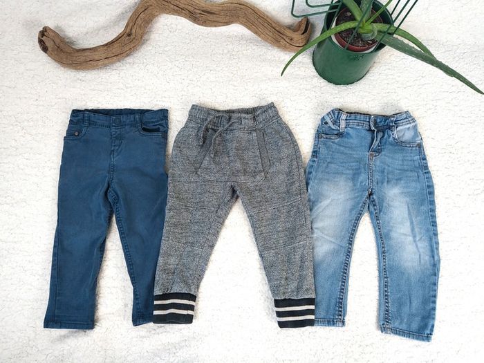 Lot de 3 pantalons 2 ans / 24 mois - photo numéro 4