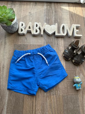 - Short  - 2 ans  - Très bon état