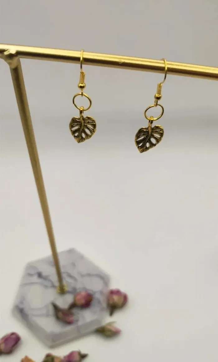 Boucles d'oreilles feuilles - photo numéro 8