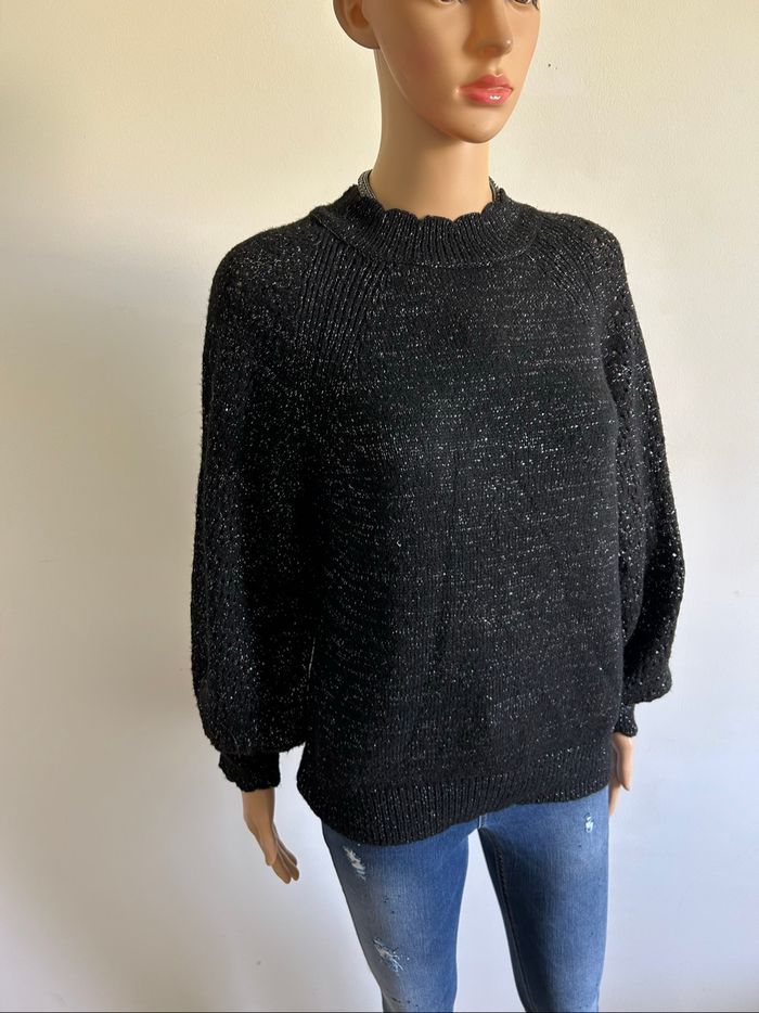 Pull noir et pailleté à manches longues Naf Naf taille S TBE - photo numéro 2
