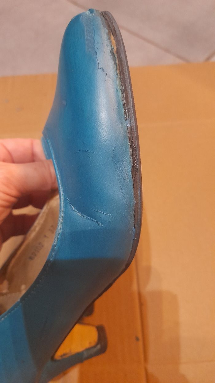 Paires de chaussures à talons hauts - photo numéro 3