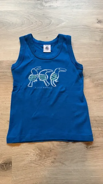 T-shirt sans manches