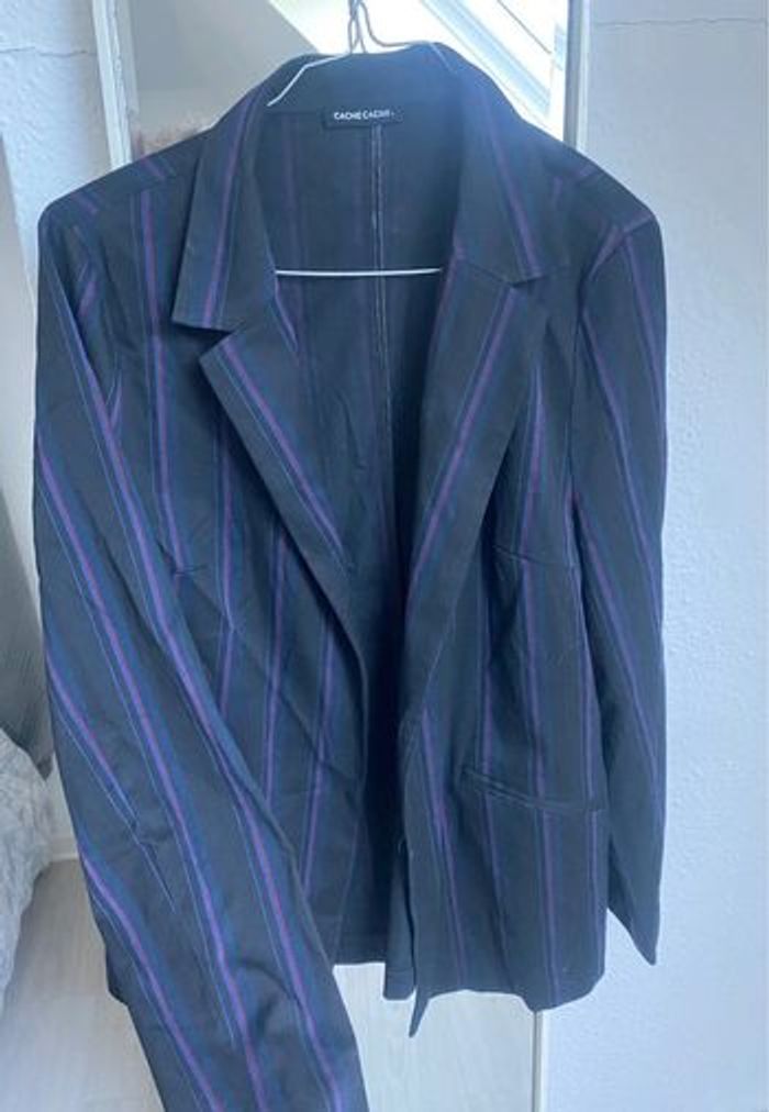 Blazer noir jamais porté - photo numéro 2