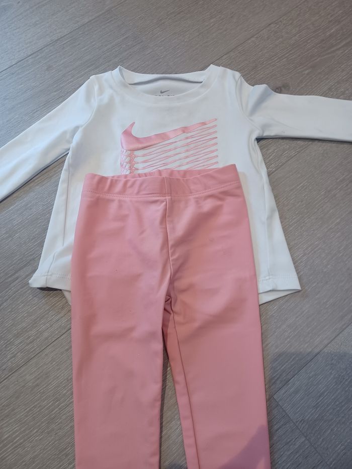 Ensemble nicke 18 mois