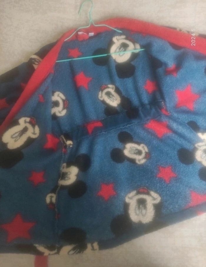 Peignoir Mickey 3/4 ans - photo numéro 4