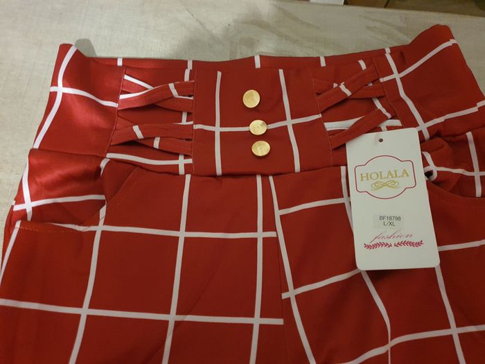 pantalon neuf - photo numéro 2