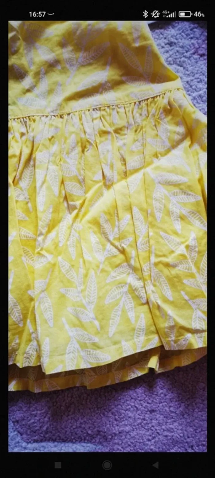 Tee-shirts et jupe - photo numéro 2