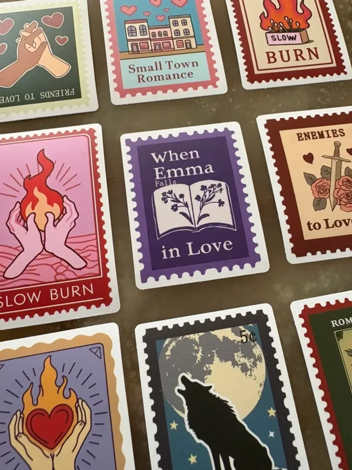 Stickers effet timbre romance livre - photo numéro 3