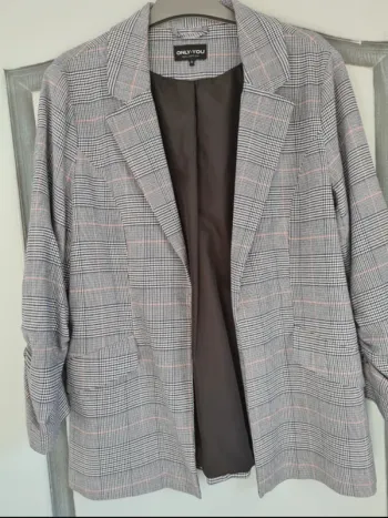 Veste Only taille 40