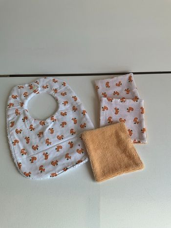 Bavoir / débarbouillettes 