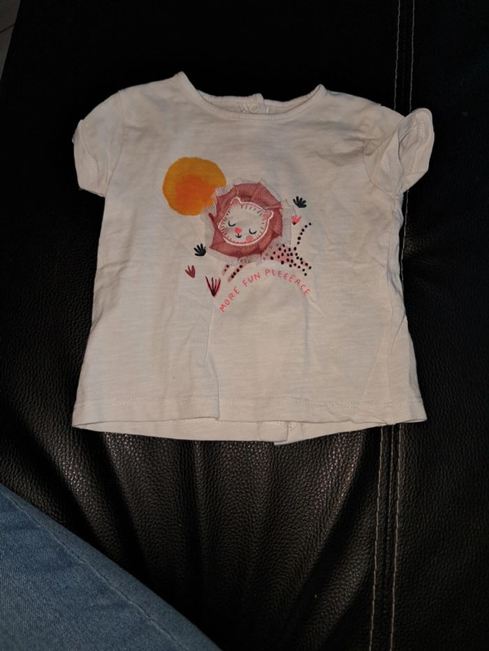 T-shirt