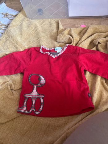 Haut rouge