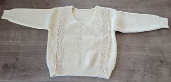 Pull beige pailletée dorée + broderie