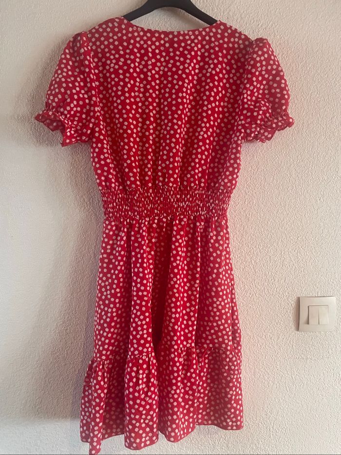 Robe rouge et blanche - photo numéro 6