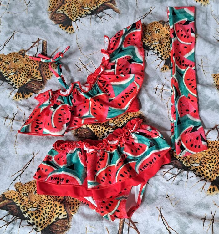 Maillot de bain bébé 6-9mois neuf - photo numéro 2