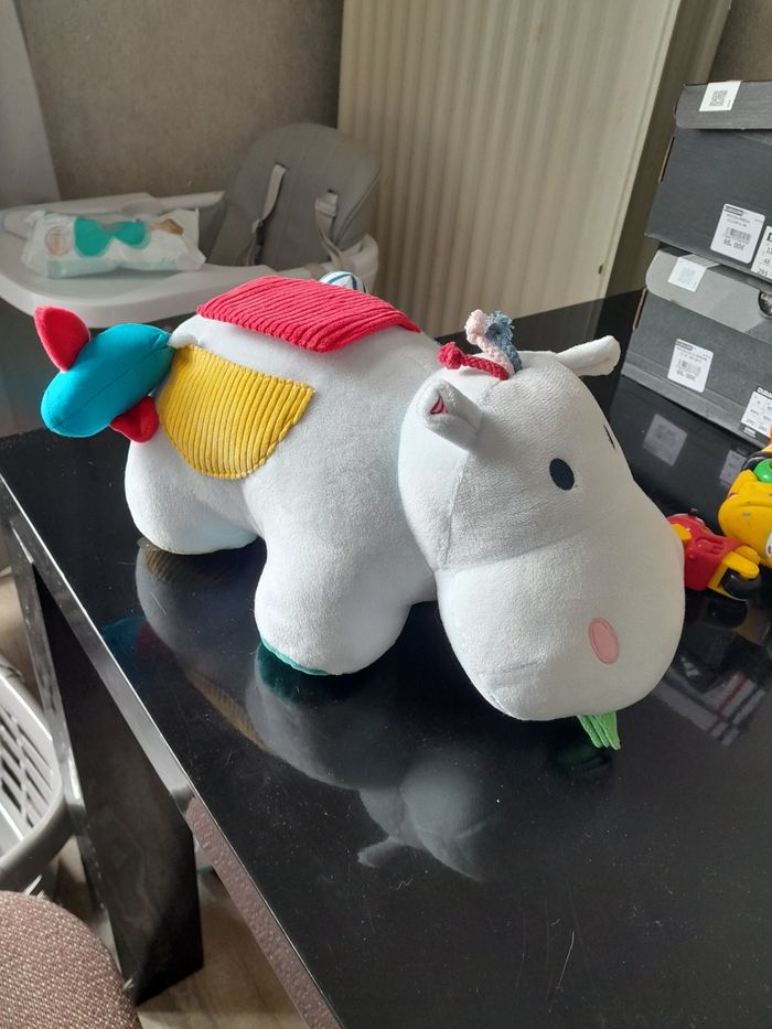 Peluche hippopotame
