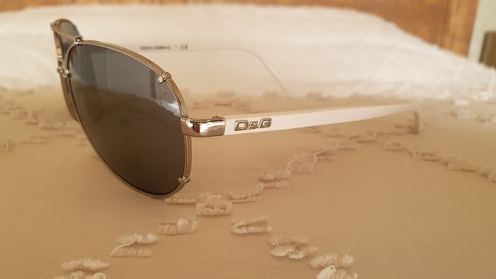 Lunette de soleil - photo numéro 6