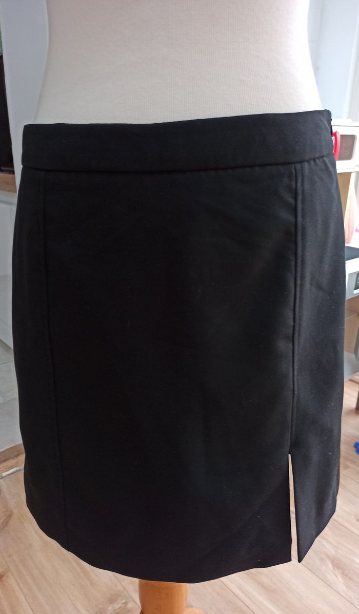 T40 jupe tailleur Etam noir fendu à gauche - photo numéro 2