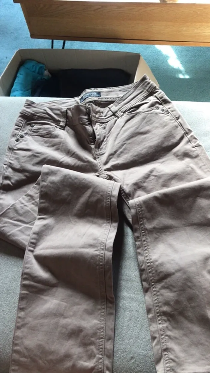 Pantalon beige droit - photo numéro 3