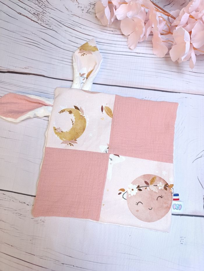 Doudou oreilles de lapin - photo numéro 3