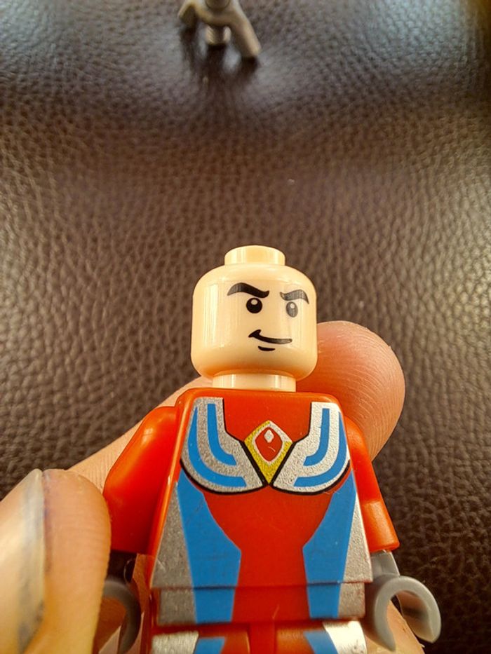 Figurine Lego compatible Ultraman - photo numéro 8