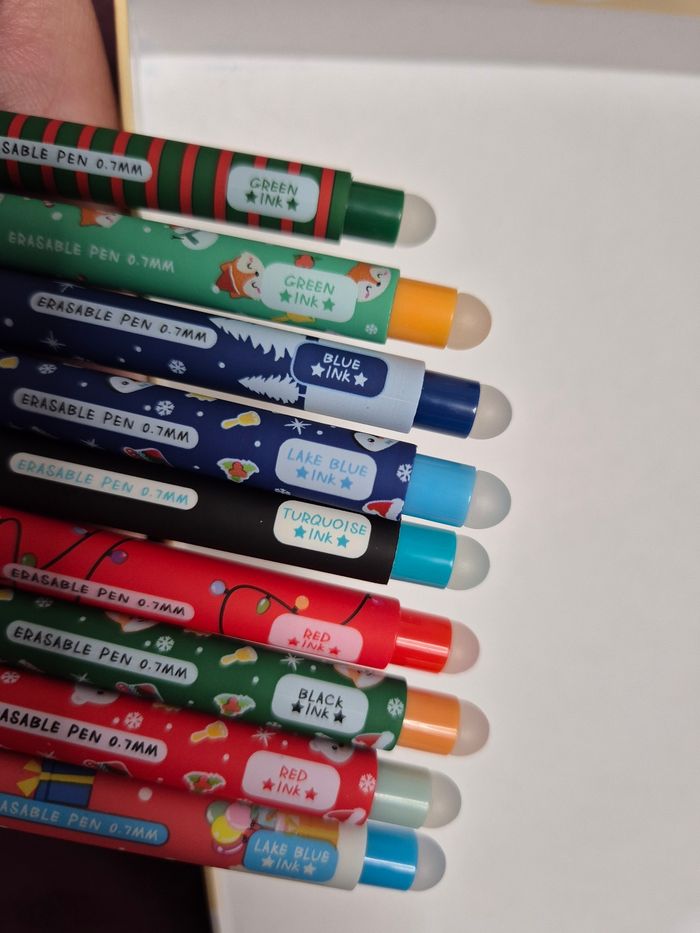 Lot de 9 stylos effaçables sur le thème de Noël - photo numéro 3