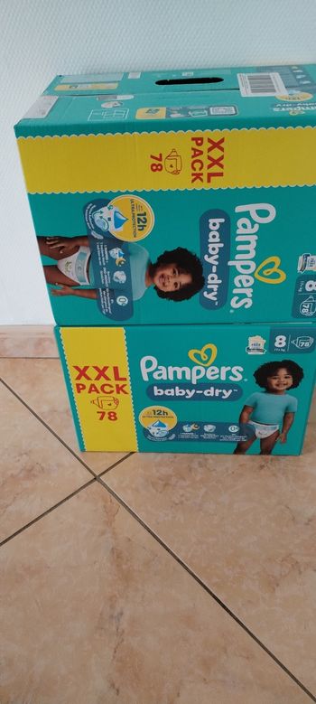 156 couches Pampers Baby Dry Taille 8