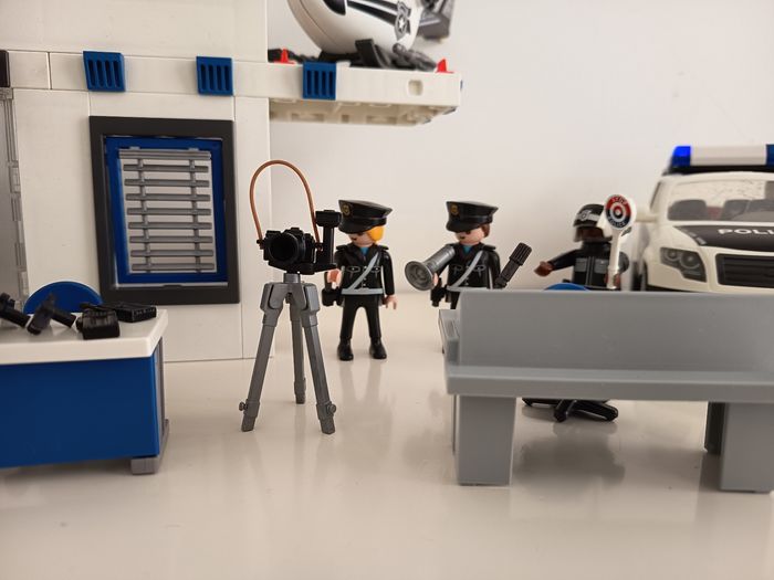 Playmobil poste de police - photo numéro 4