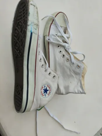 Basket converse blanche taille 44