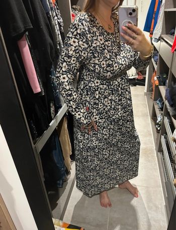Robe shein fleurie T 44