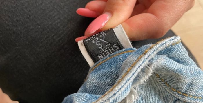jeans évasé taille. XS shein - photo numéro 2