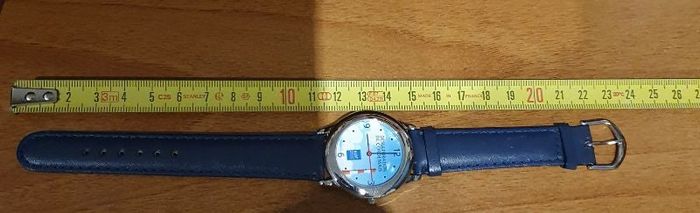 Montre publicitaire edf