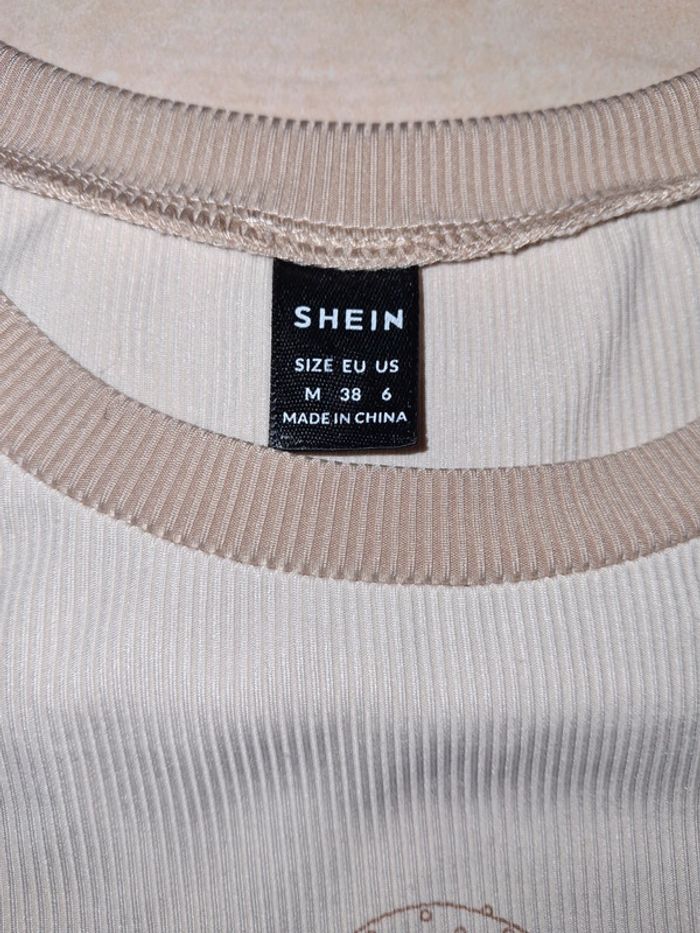 Tee shirt M - photo numéro 2