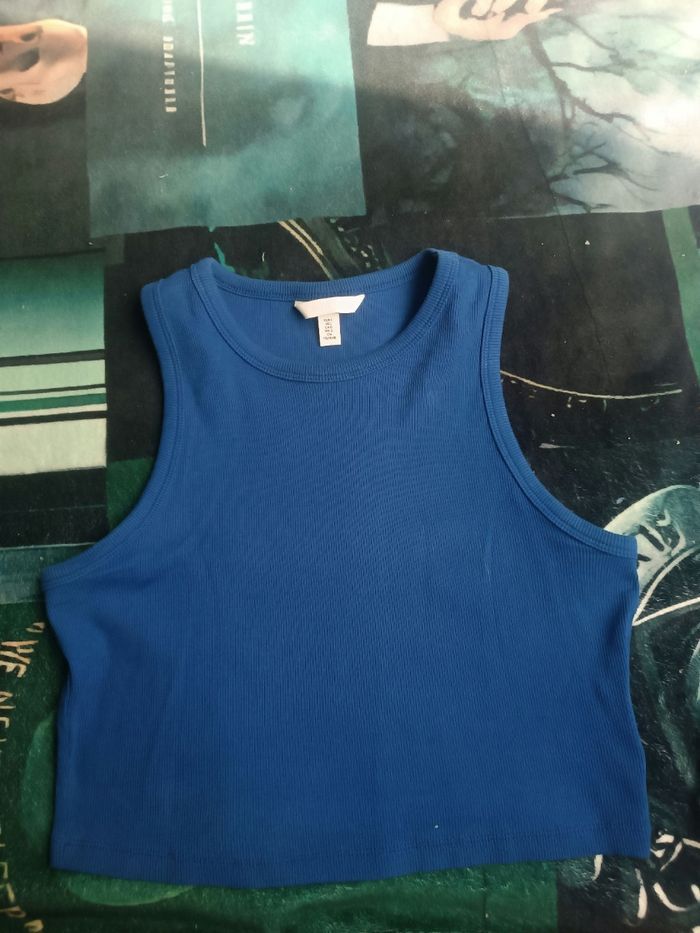 Crop top bleu - photo numéro 2