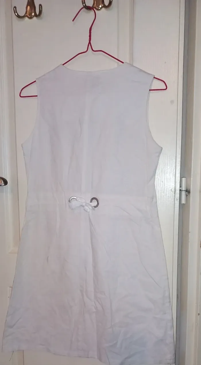 Robe droite - photo numéro 2