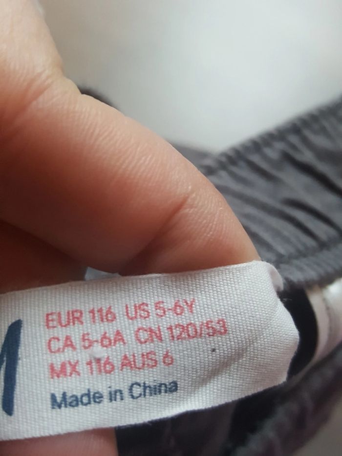 Pantalon taille 116 - photo numéro 2