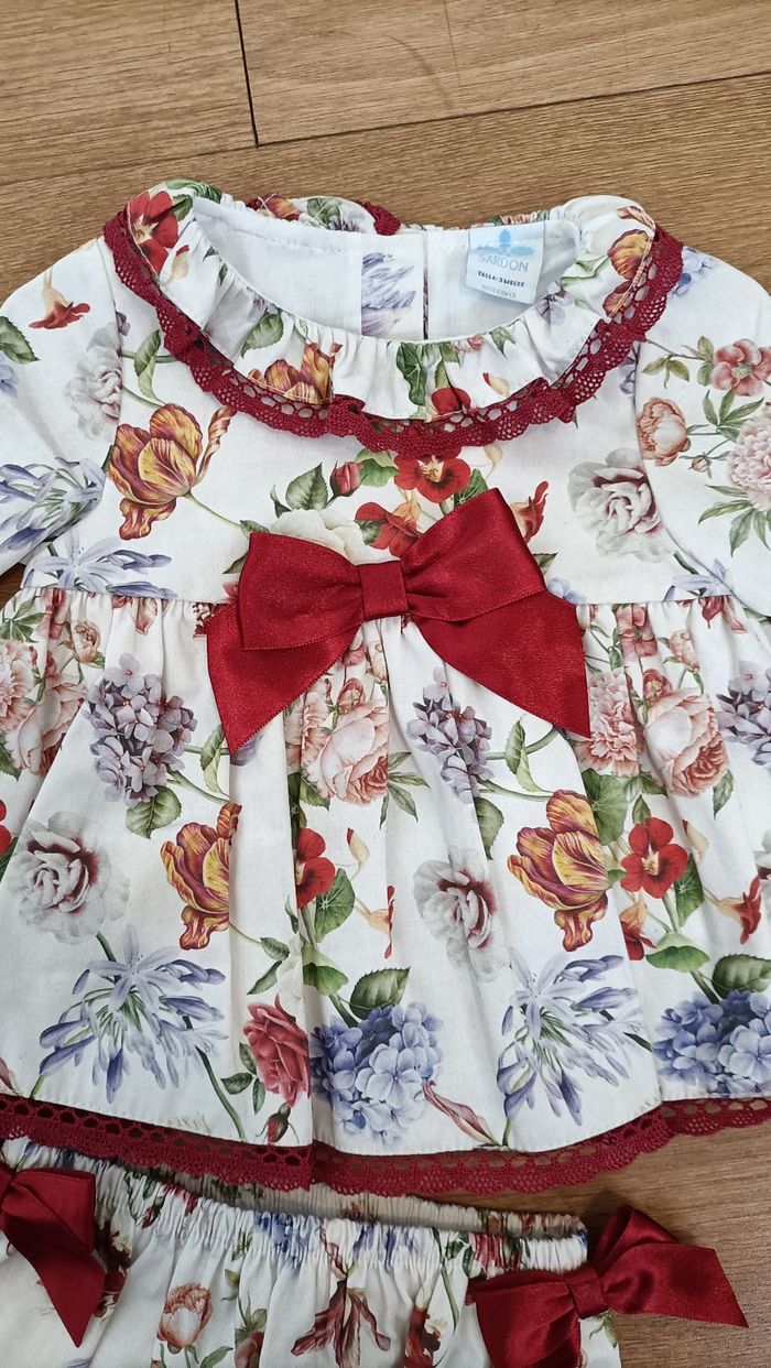 Ensemble robe+culotte fleurie bébé fille Sardon neuf 100/💯  coton - photo numéro 4