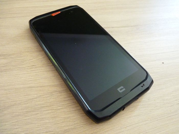 telephone mobile Crosscall Action X3 noir 32Go TBE - photo numéro 3