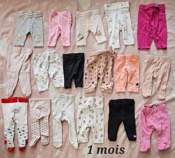 Gros lot de 17 vêtement bébé 1 mois. Pantalons, leggings, collants, joggings