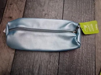 Trousse métallisée