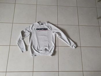 Sweat homme ado Taille S Neuf Vi