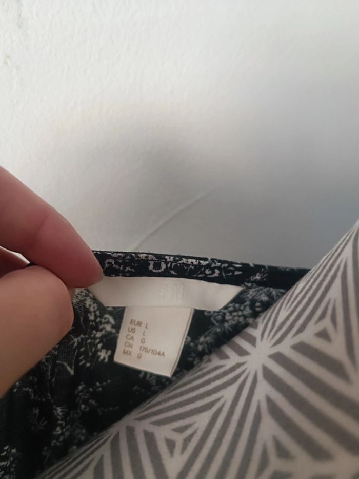 🌸 Blouse Légère H&M taille L - photo numéro 3