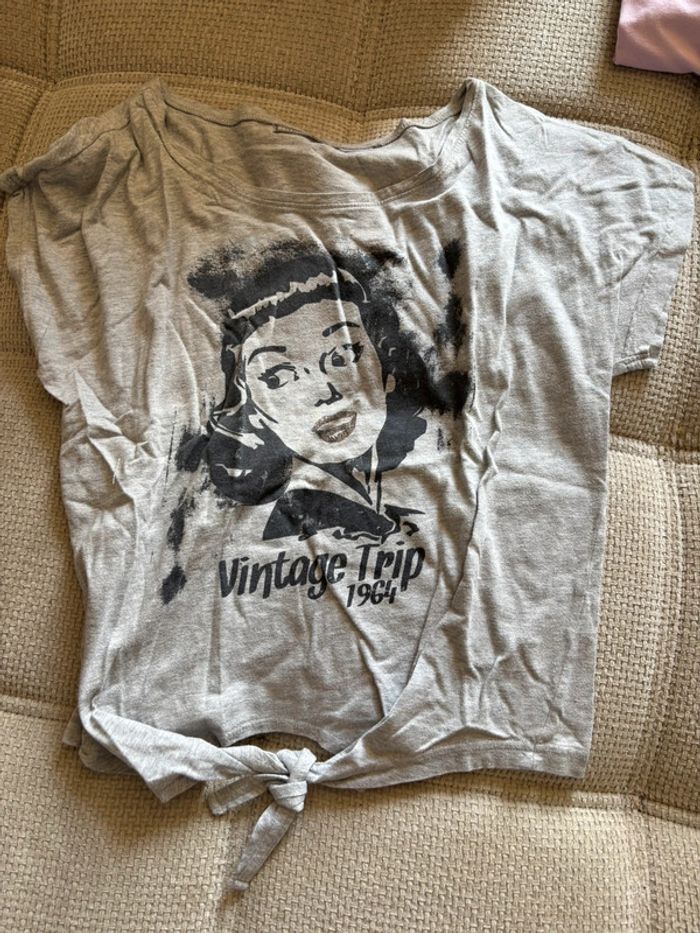 Lot tee-shirts - photo numéro 3