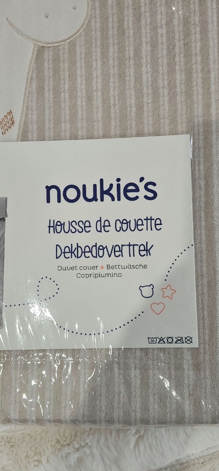 Magnifique parure de lit bébé Noukie's Neufs - photo numéro 4