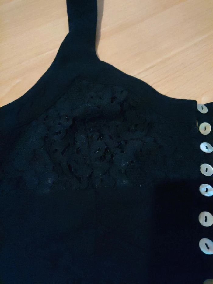 Top à dentelle et coton opaque et boutons en nacre - photo numéro 2
